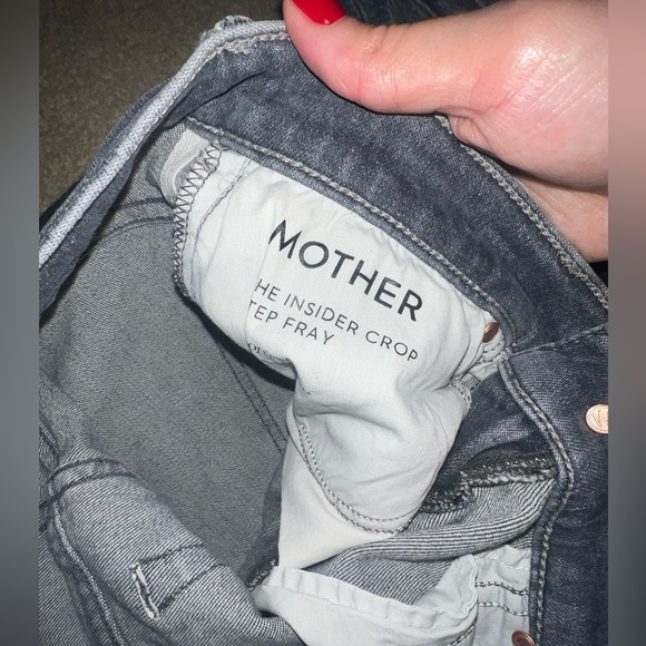 MOTHER The Insider Crop Step Fray Jeans Size 27 - Picture 5 of 6